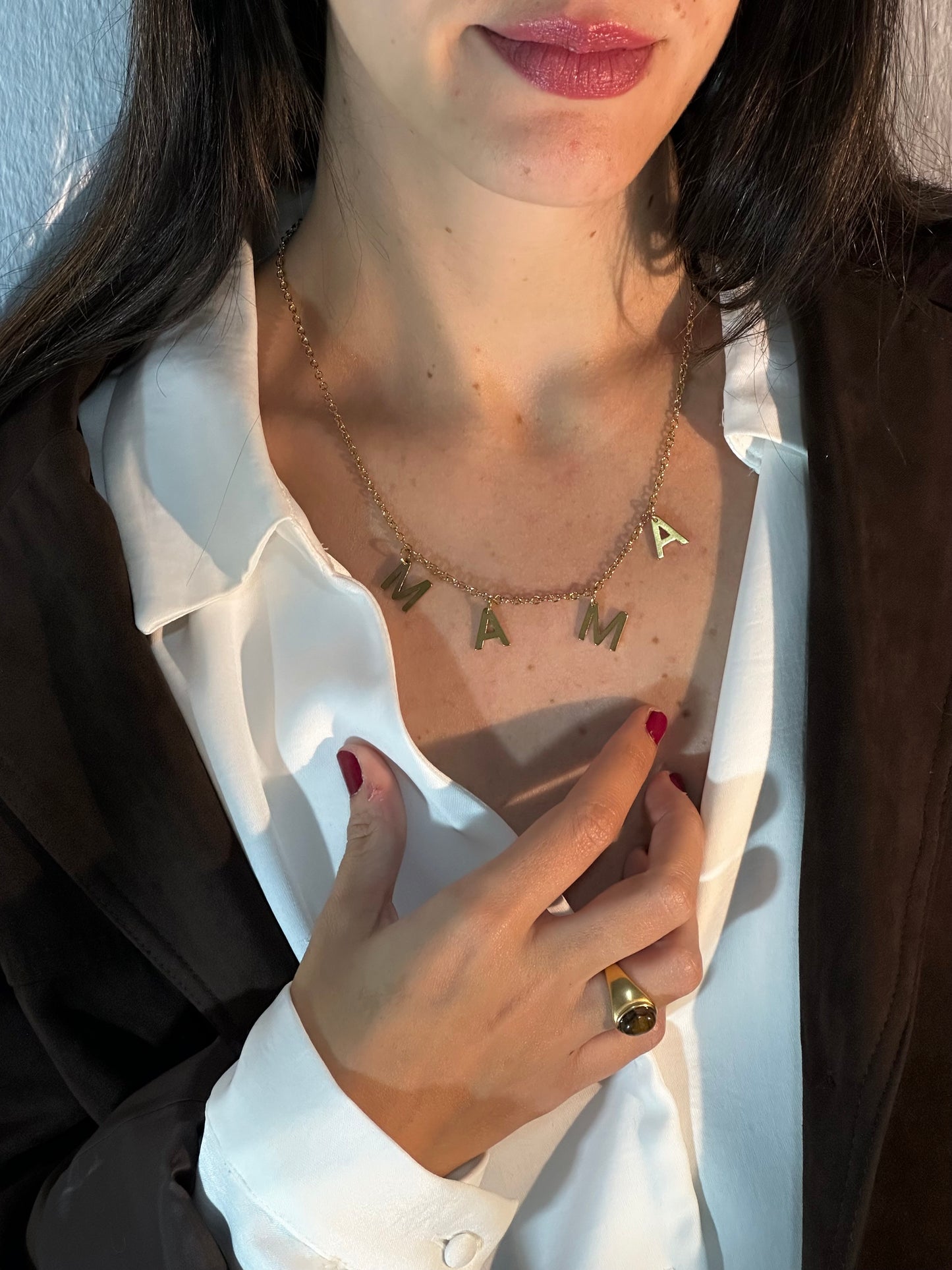 COLLAR SIGNIFICADO BASIC