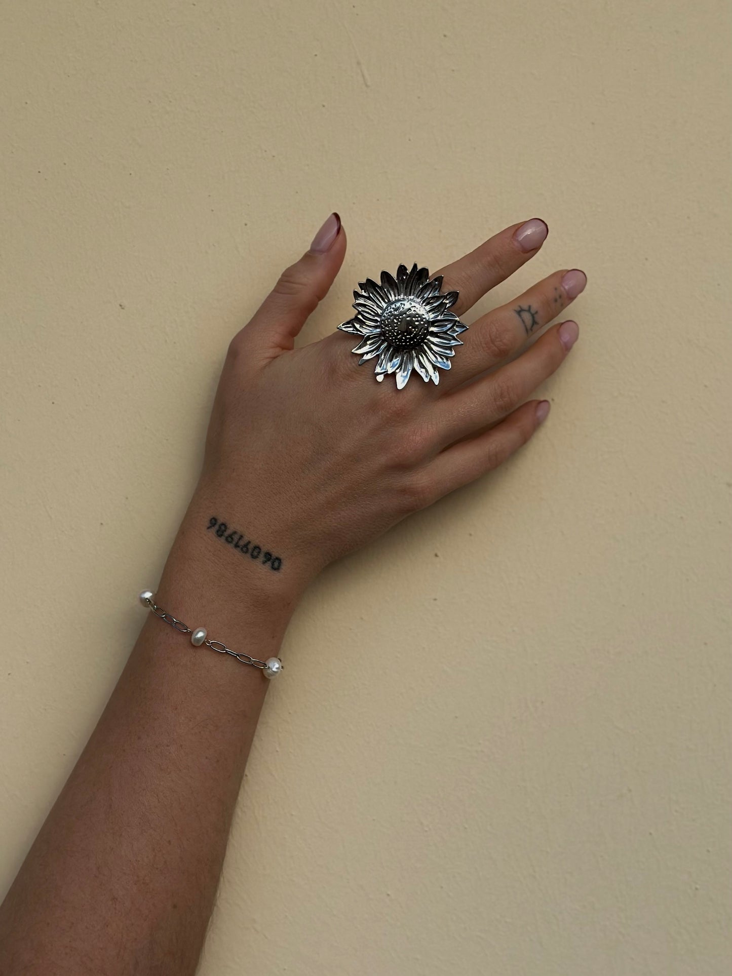PULSERA ESLABONES Y PERLAS SILVER