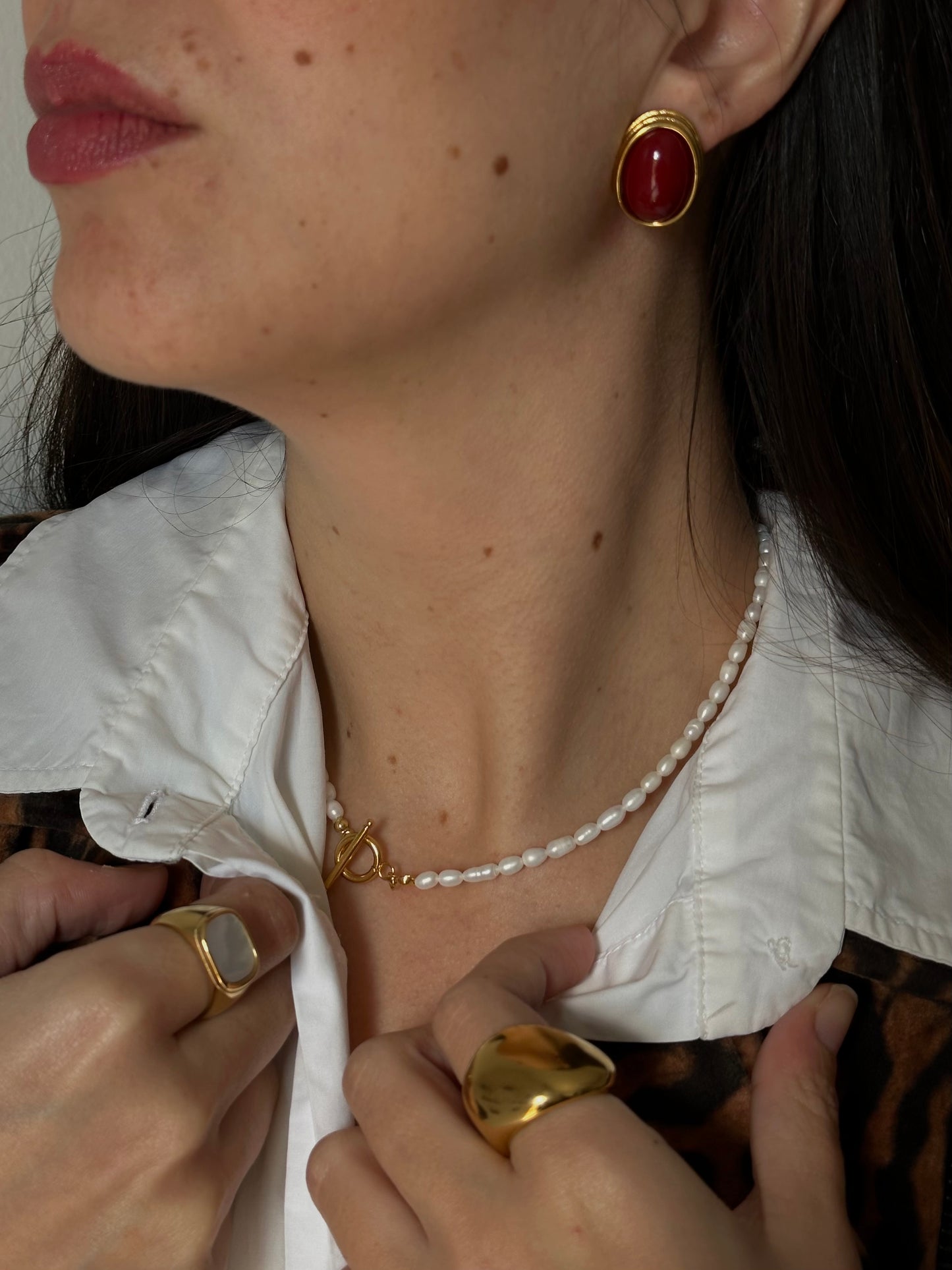 PENDIENTES ÉPOCA GRANATE
