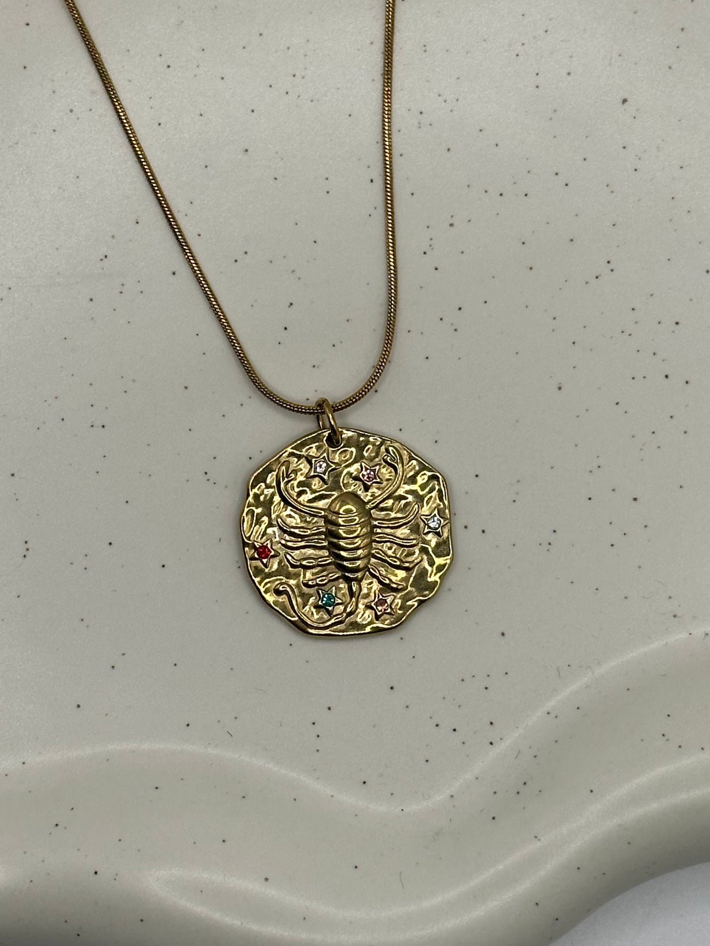 COLLAR SIGNO ZODIACAL