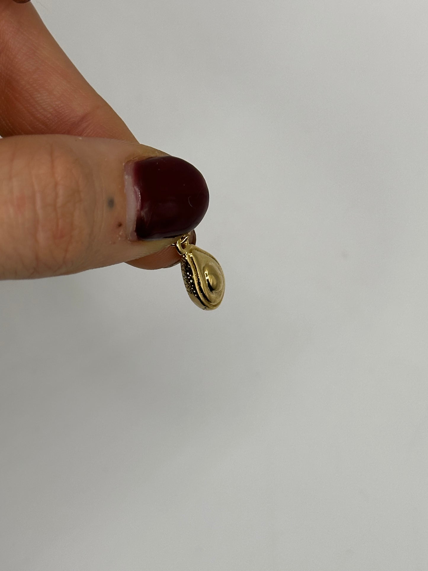 COLGANTE MEDIO AGUACATE