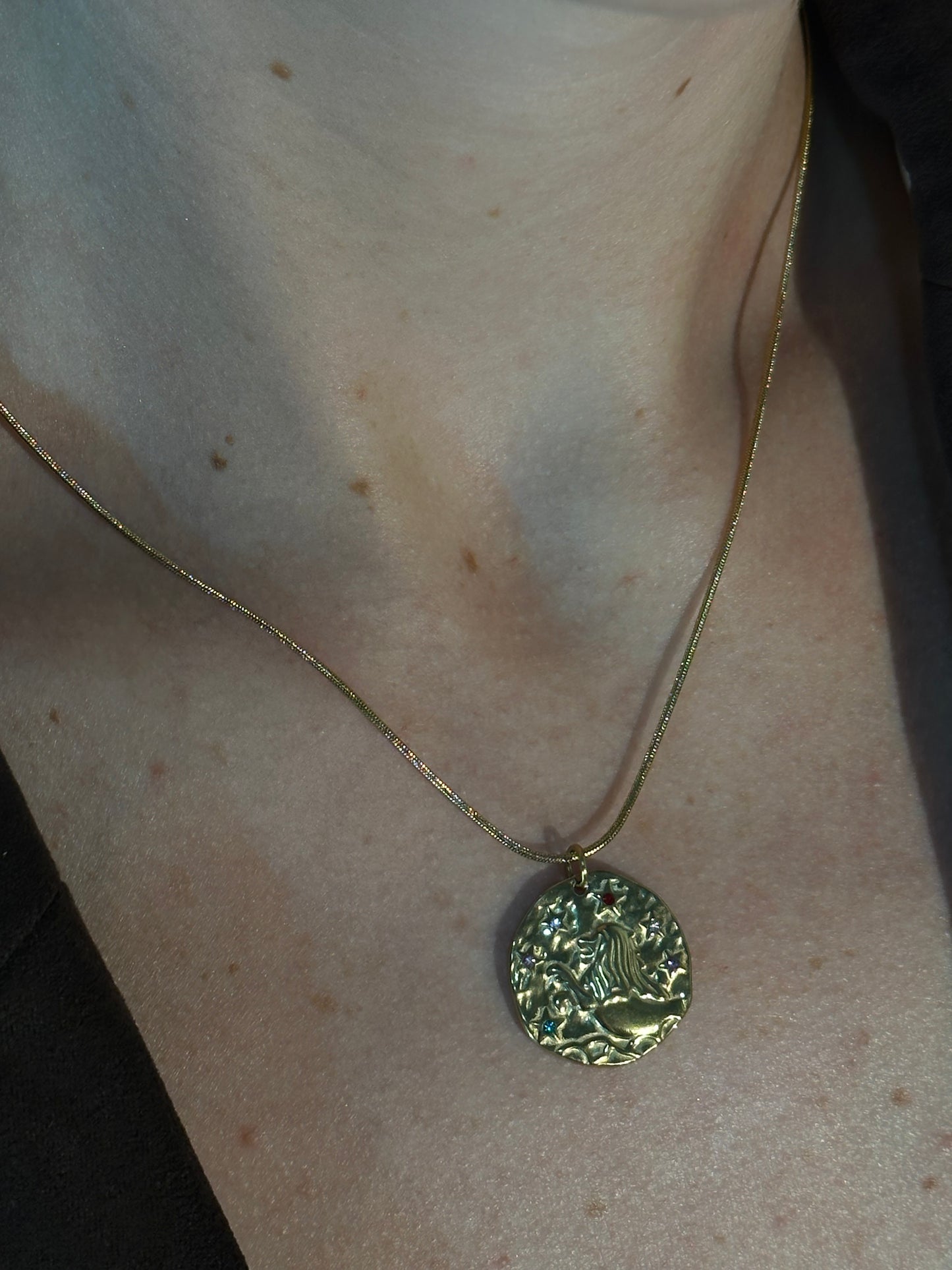 COLLAR SIGNO ZODIACAL