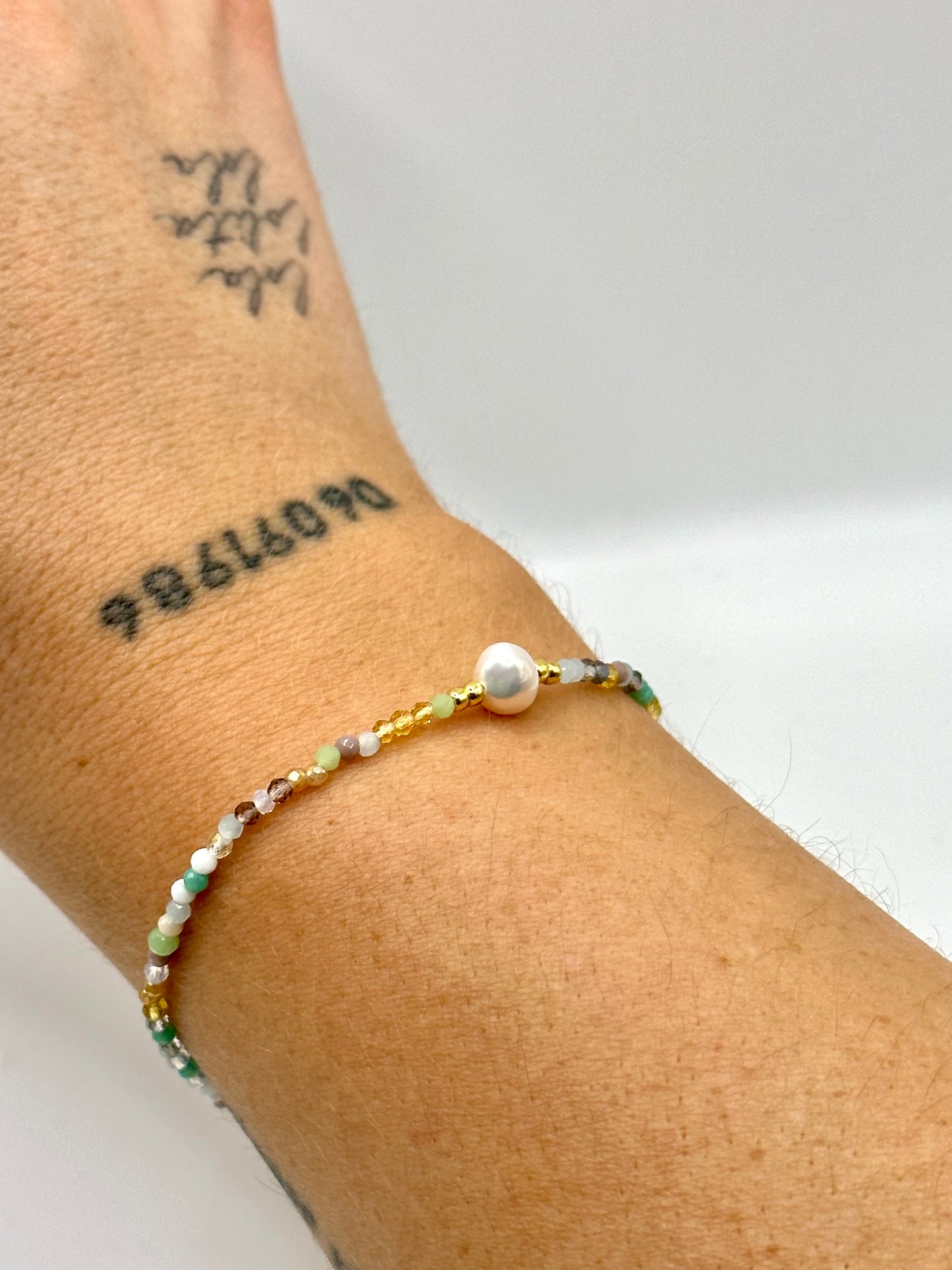PULSERA PERLA MULTICOLOR