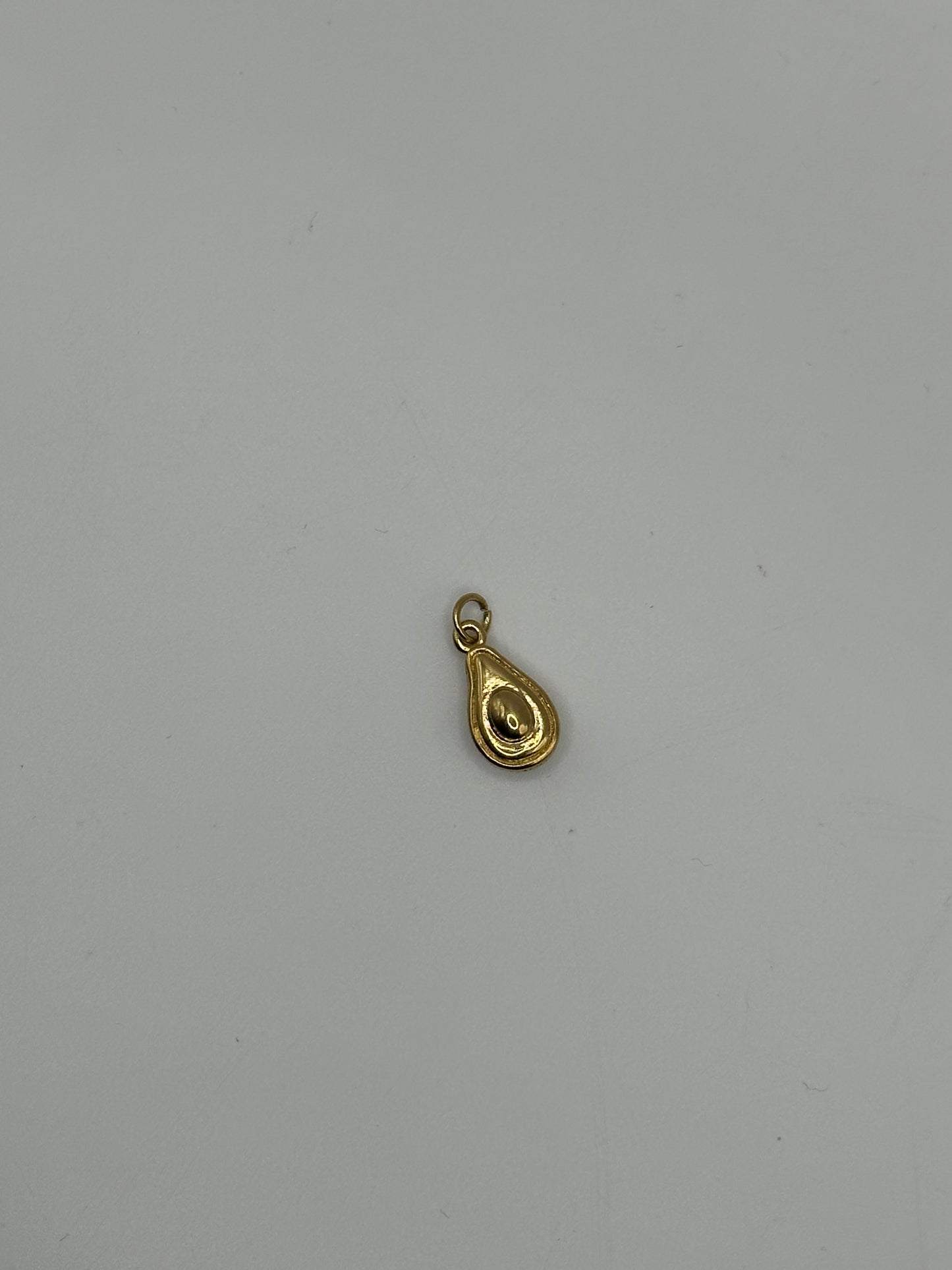 COLGANTE MEDIO AGUACATE