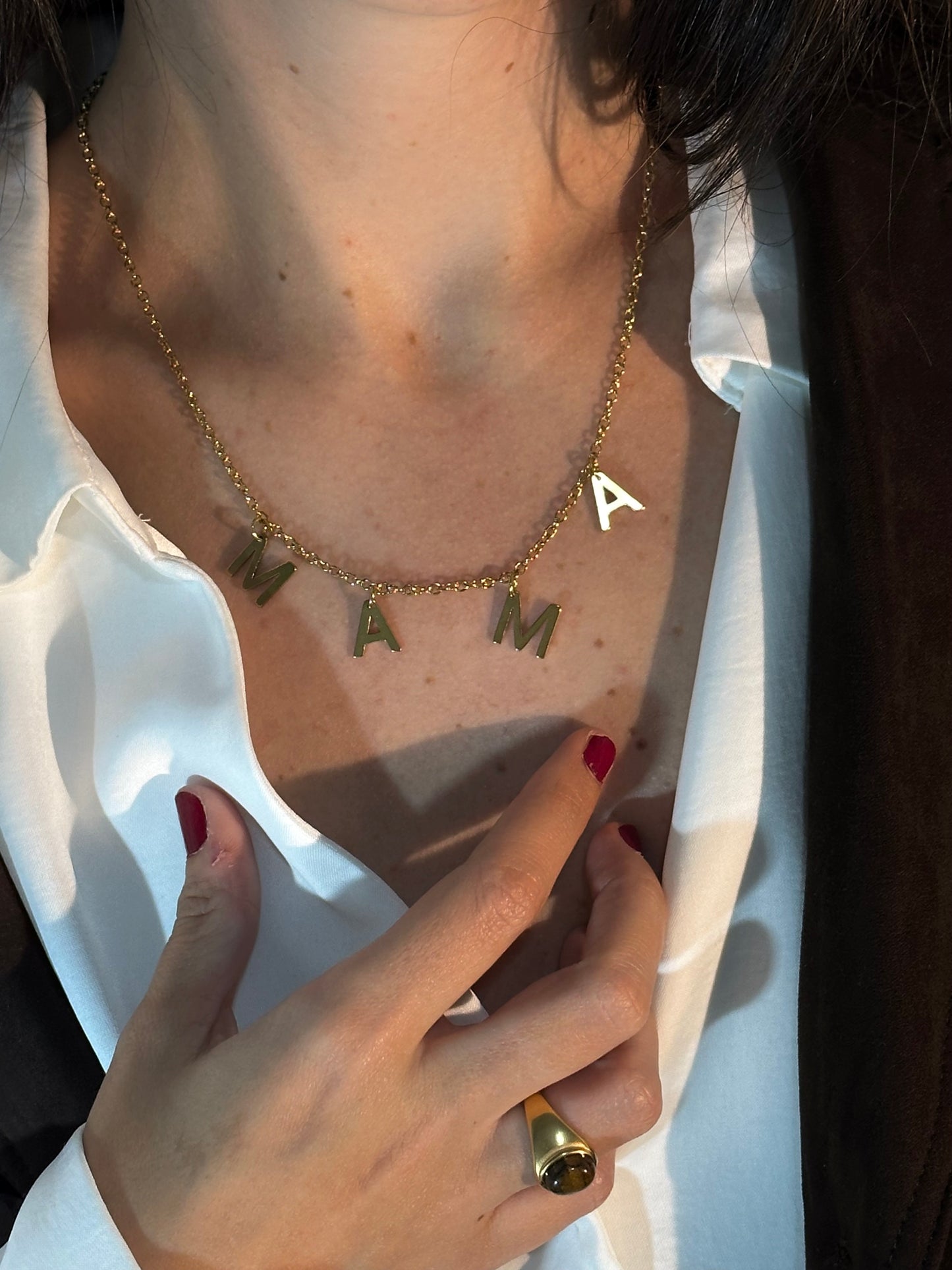 COLLAR SIGNIFICADO BASIC