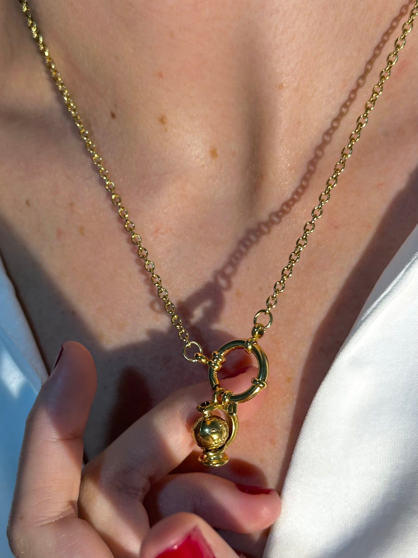 COLGANTE BOLA DEL MUNDO