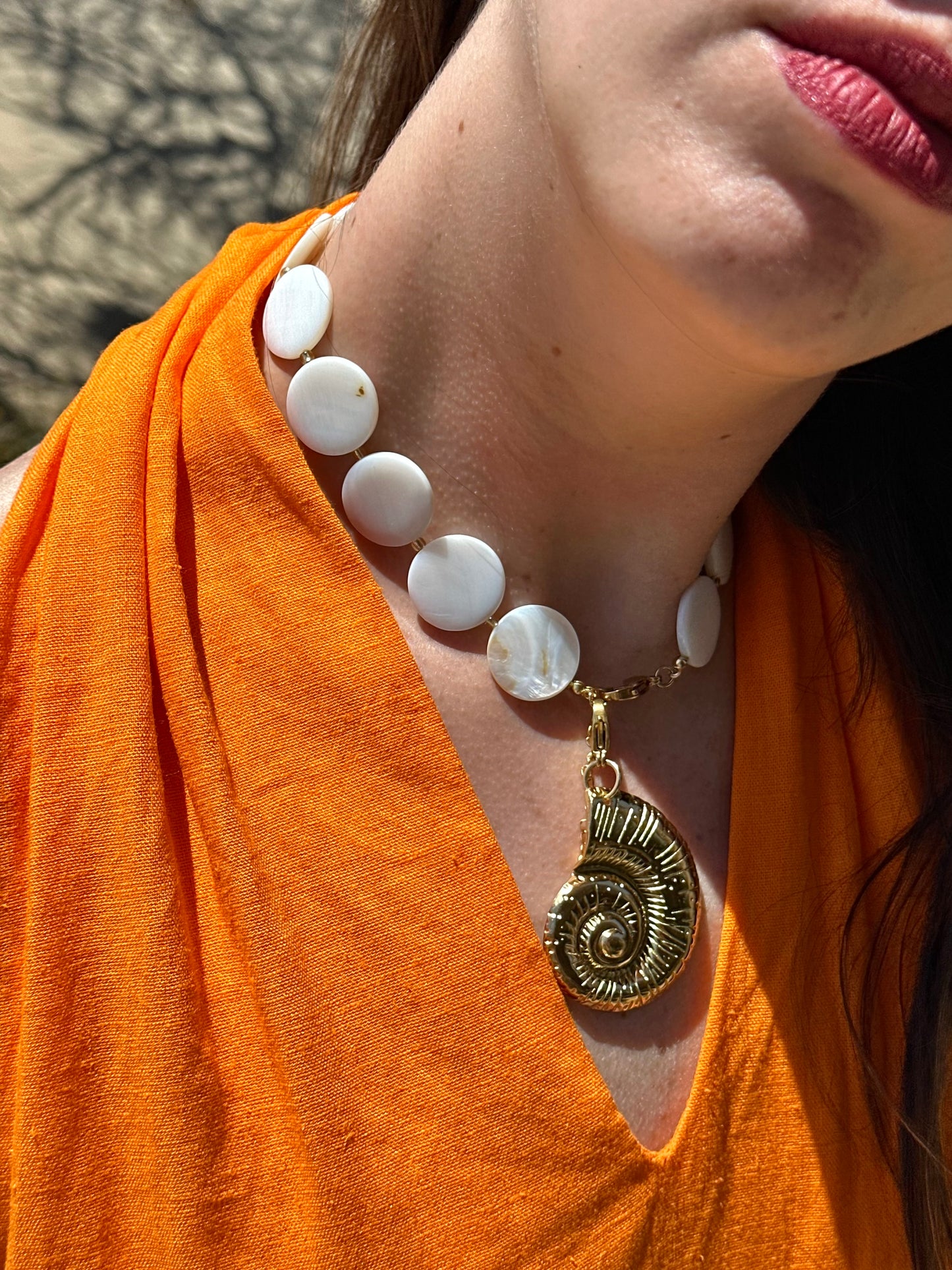 CHARM CARACOLA GOLDEN