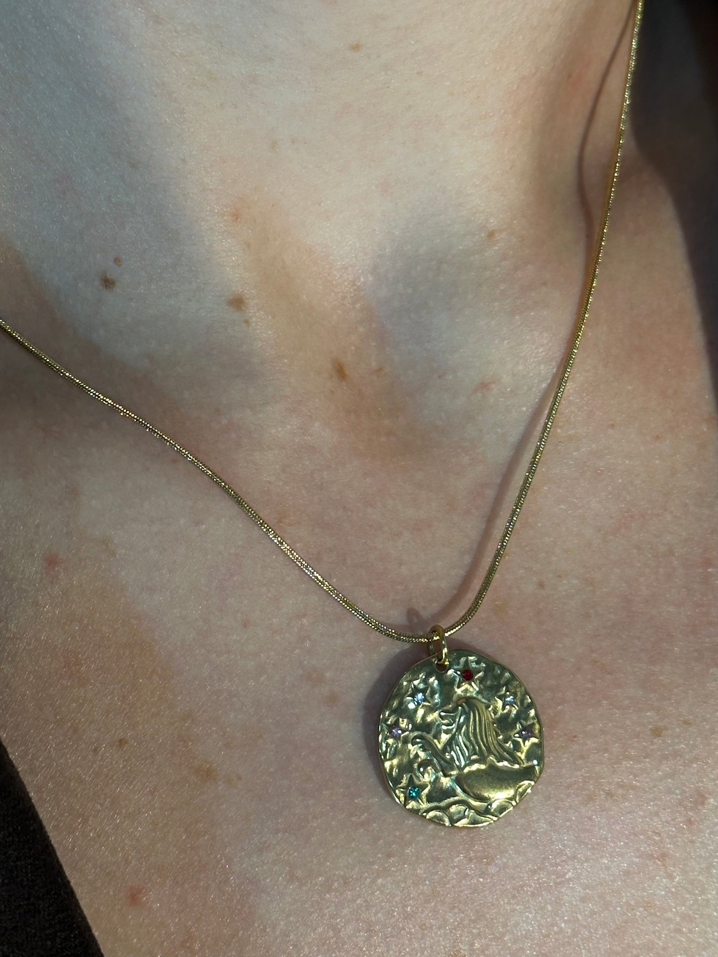 COLLAR SIGNO ZODIACAL